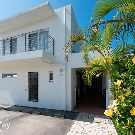 Okinawa Milky Way Villa โยมิตัน ภายนอก รูปภาพ