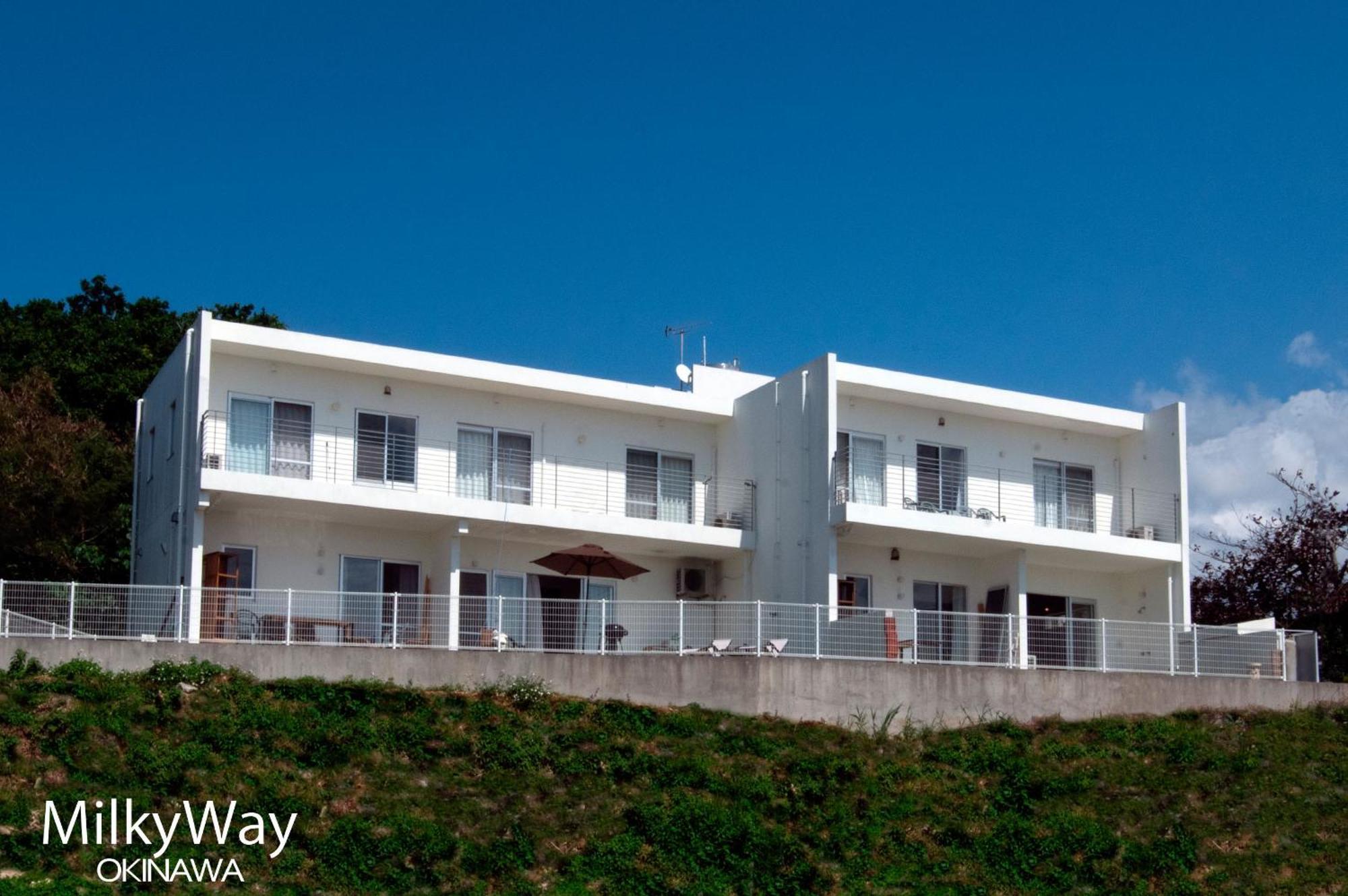 Okinawa Milky Way Villa โยมิตัน ภายนอก รูปภาพ