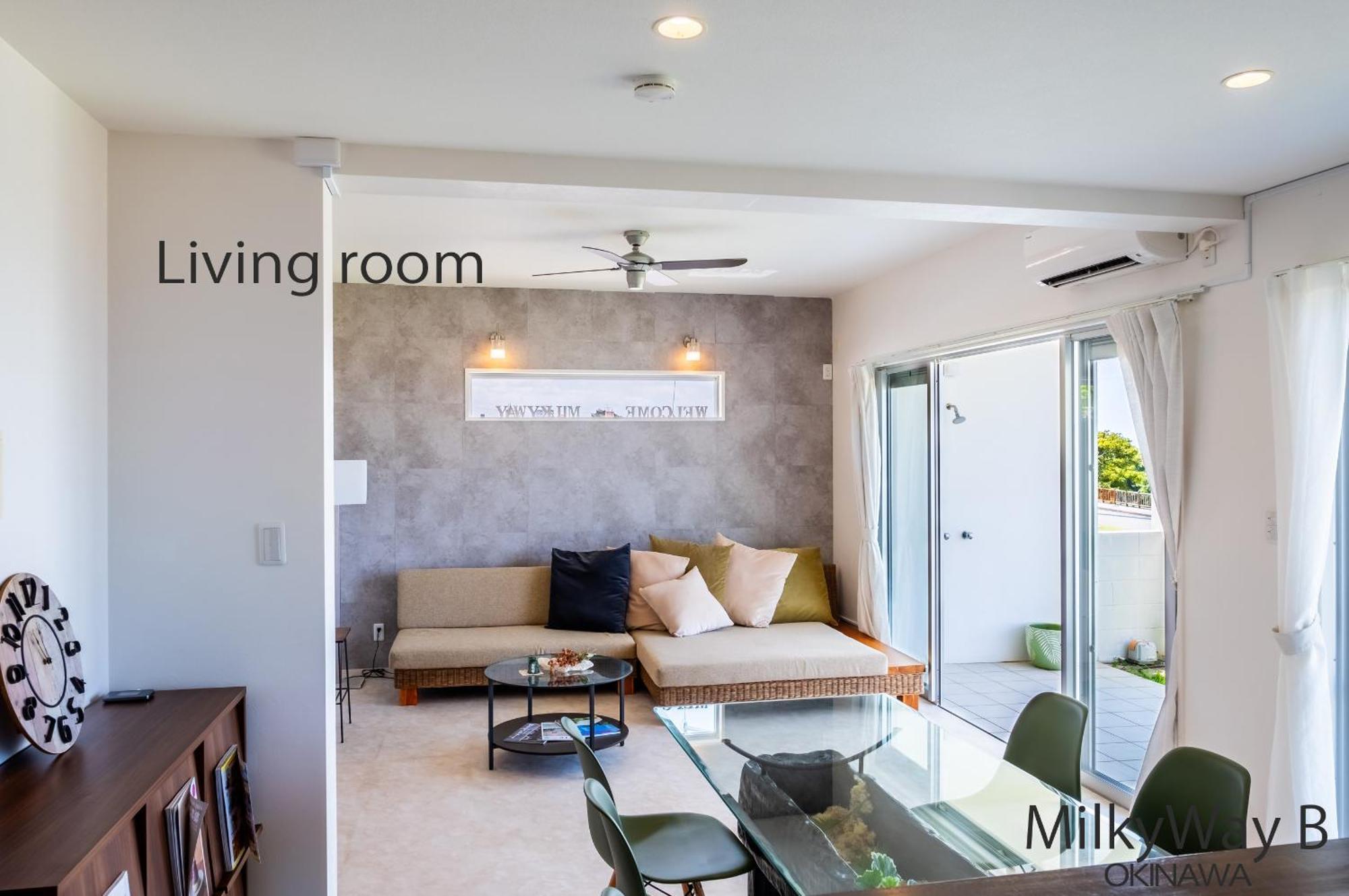 Okinawa Milky Way Villa โยมิตัน ภายนอก รูปภาพ